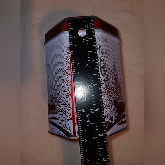 Empty 2022 Aldi Benton Sugar Cookies Christmas Music Box Cookie Tin Pre-owned - Picture 7 of 10